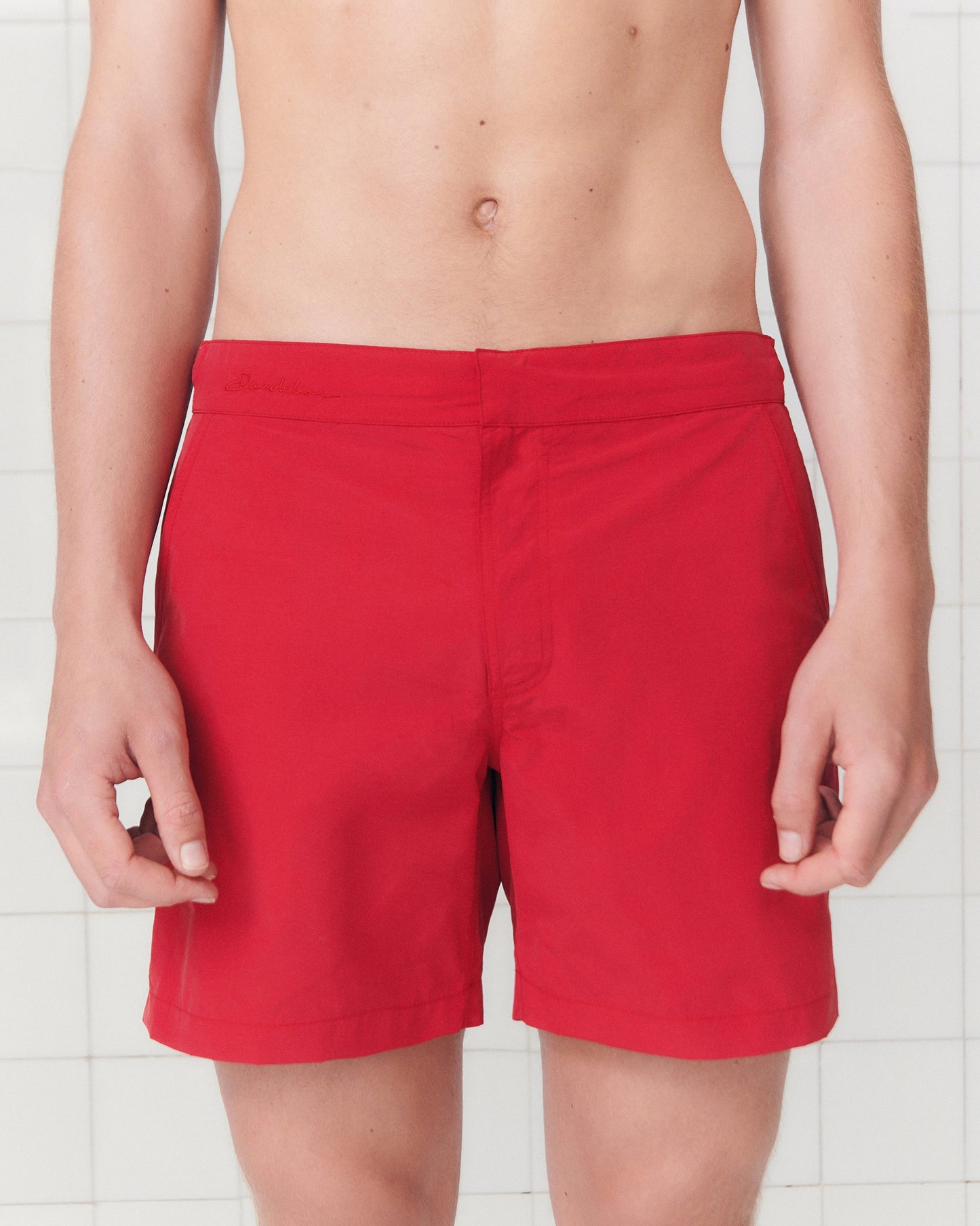 Red Silencio Short